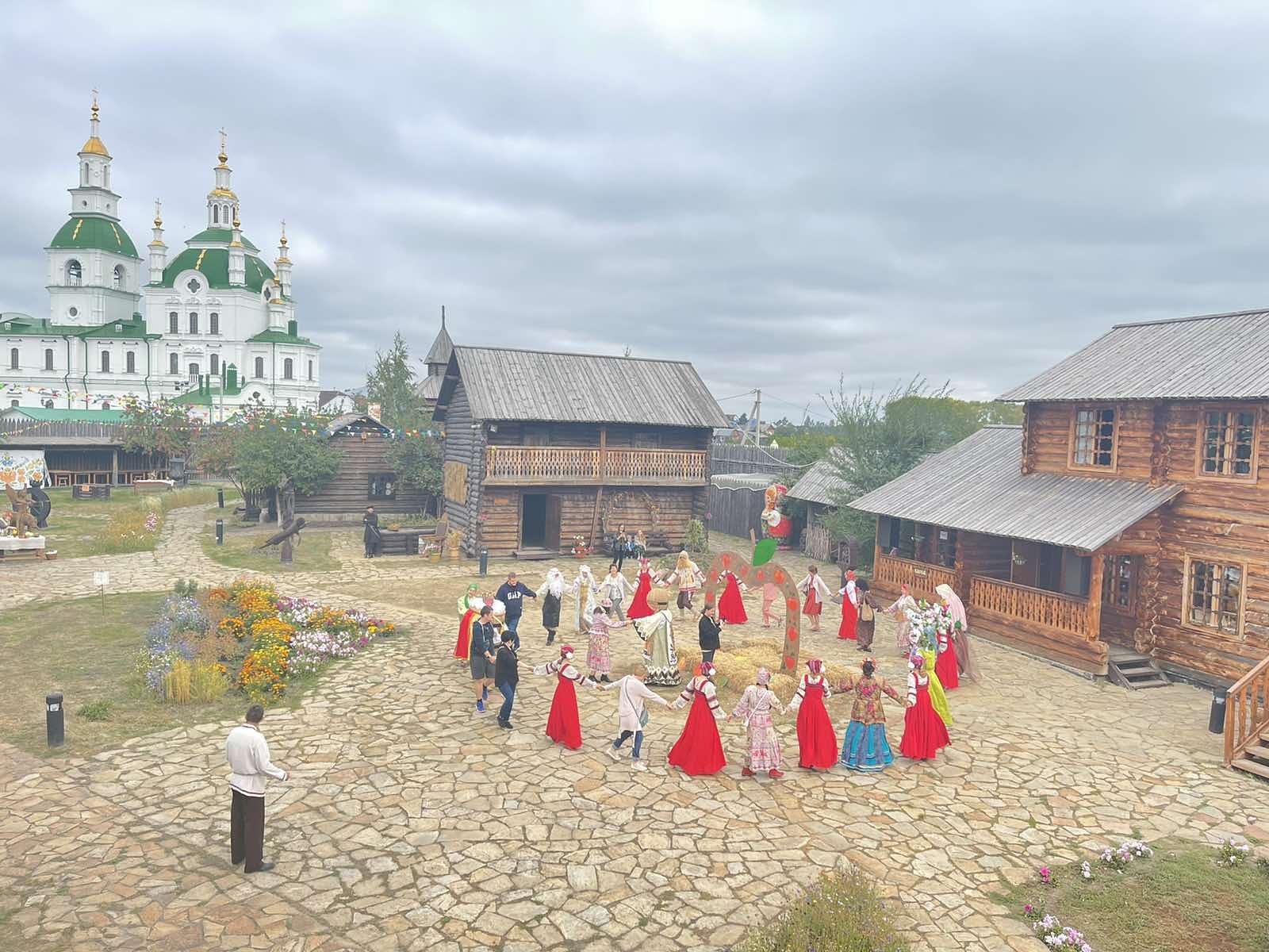 «СИБИРСКИЙ КАРНАВАЛ» Г. ЯЛУТОРОВСК