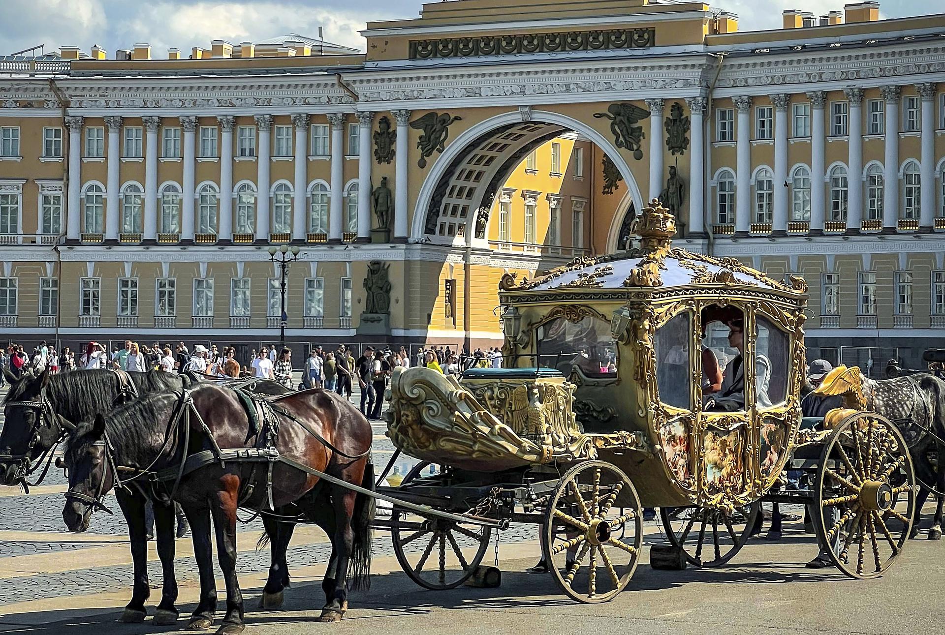 Путешествие из Петербурга в Москву 7 дней. Осень-Зима 2026