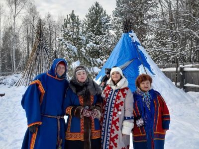 Экскурсия "У Вас Мир Хот", в гости к народам Севера. Из Тюмени в Кыштырлу.