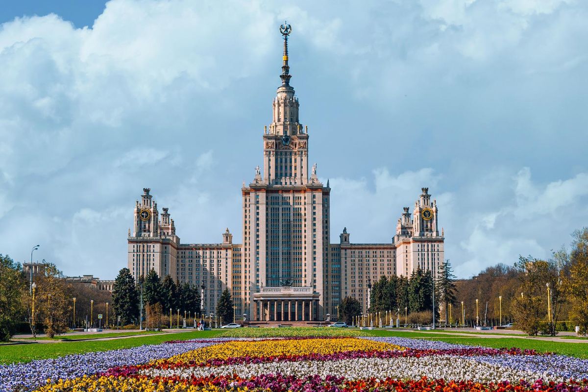Окно в Советскую Москву (СБОРНО-ГРУППОВОЙ ТУР)