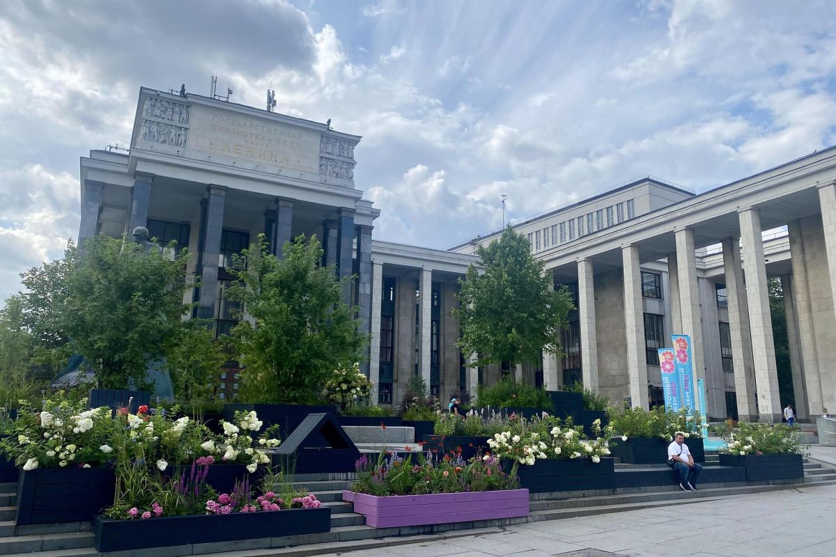 От библиотеки Грозного до библиотеки Ленина